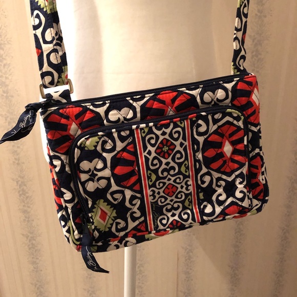 Vera Bradley Handbags - Vera Bradley Little Hipster in Sun Valley